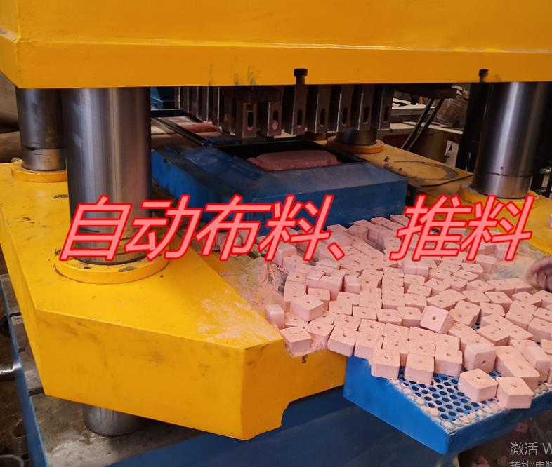 魚餌壓塊液壓機回程速度比較慢是什么原因造成的？